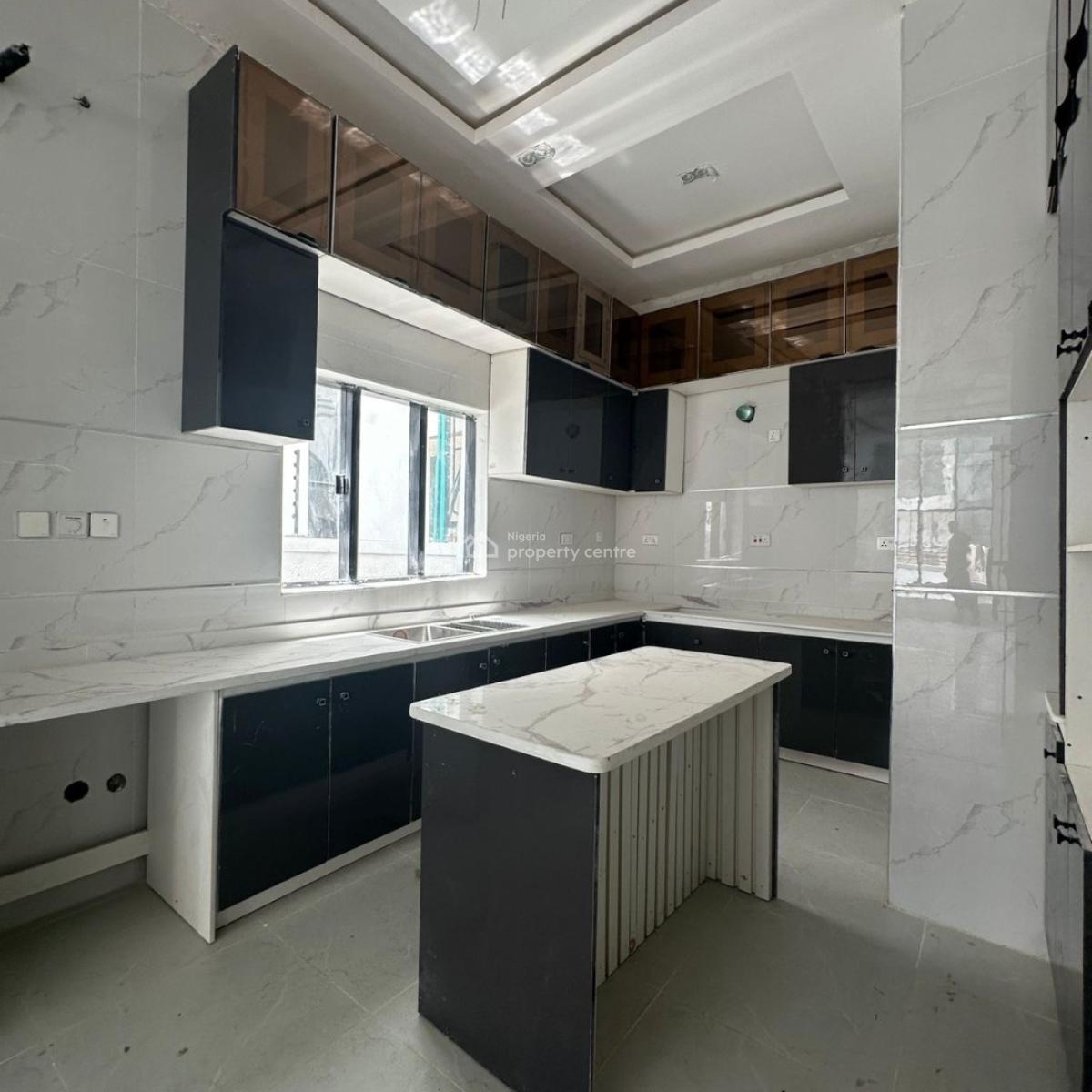 Fully Detached Duplex Built on Two Floors, Rooftop and Bq, Chevron, Lekki, Lagos, Detached Duplex for Sale