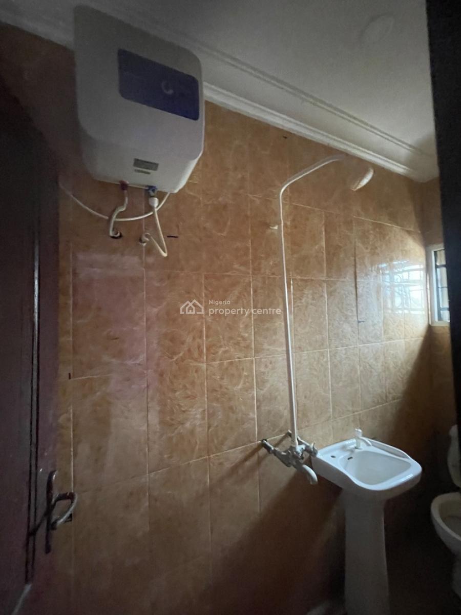 Premium Exquisite 3 Bed Upstairs in a Neat Serene Wel Secured Est, Badore, Badore, Ajah, Lagos, House for Rent