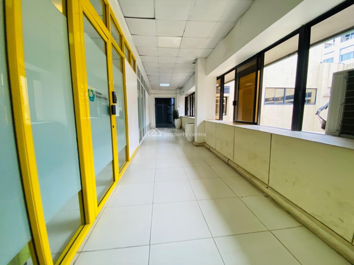300 Square Meters Executive Office Space, Victoria Island Central, Victoria Island (vi), Lagos, Office Space for Rent