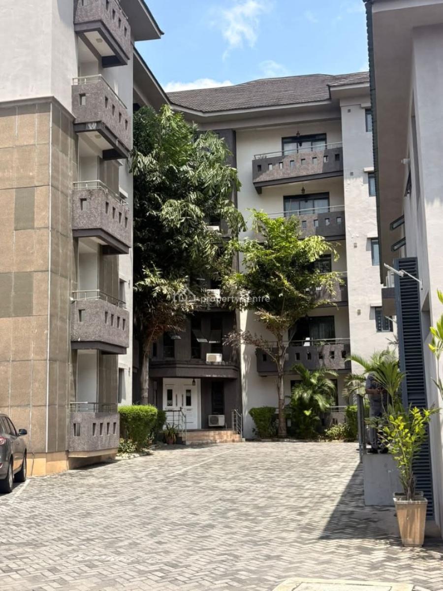 Luxury 3 Bedroom Service Apartment with Bq in a Secured Estate, Lekki Phase 1, Lekki, Lagos, Flat / Apartment for Rent