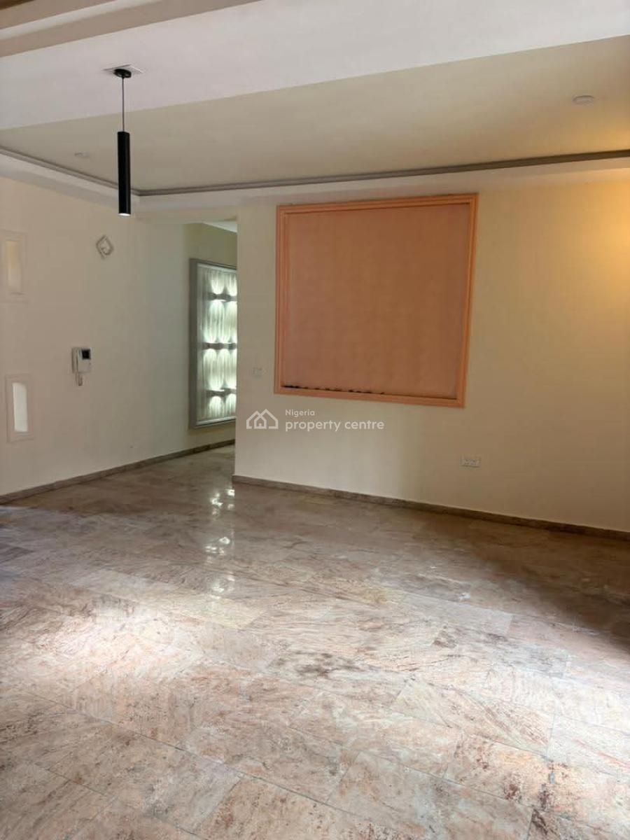 Luxury 3 Bedroom Service Apartment with Bq in a Secured Estate, Lekki Phase 1, Lekki, Lagos, Flat / Apartment for Rent