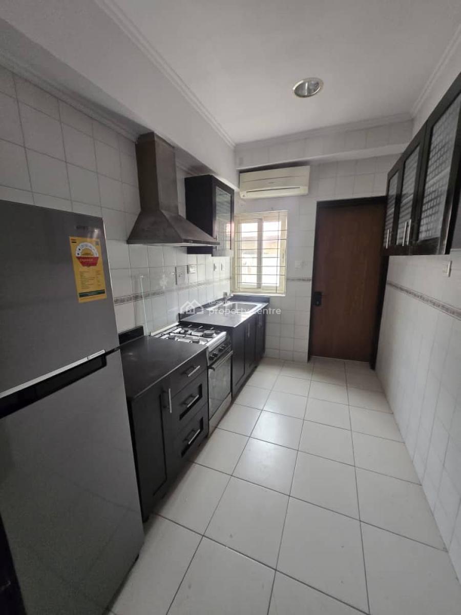 One Bedroom Apartment for in a Gated Close, Oniru, Victoria Island (vi), Lagos, Mini Flat (room and Parlour) for Rent