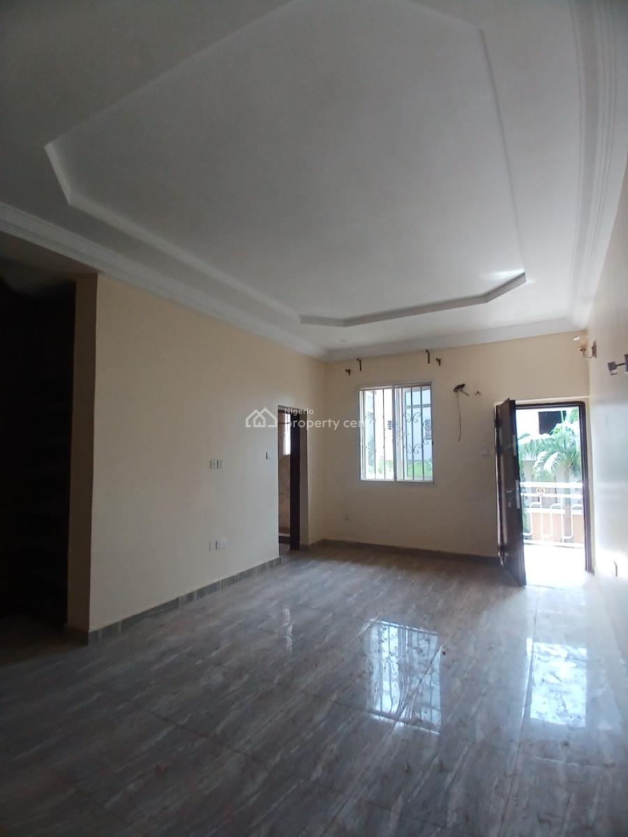 Well Renovated 4 Bedroom Terrace Duplex, Guzape Abuja Diplomatic Zone, Guzape District, Abuja, Terraced Duplex for Rent