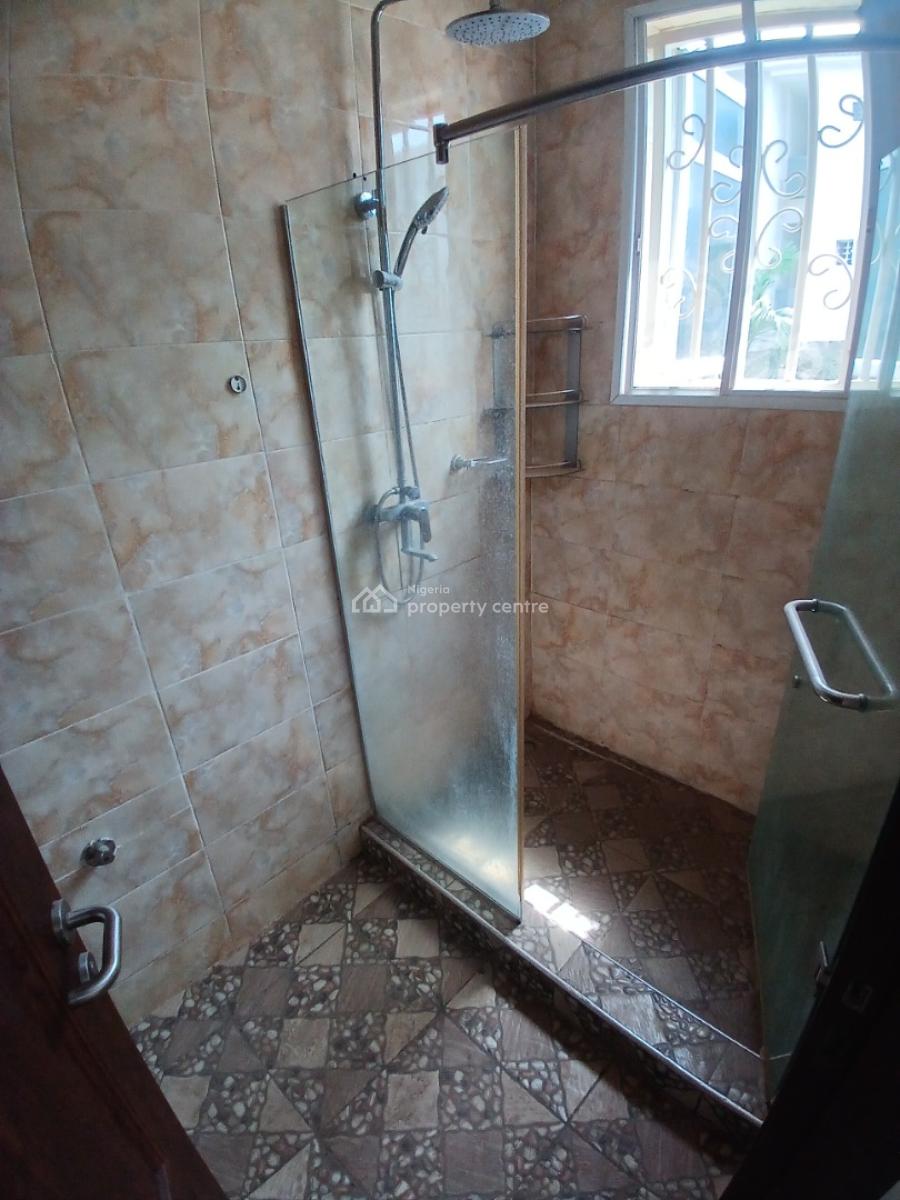 Well Renovated 4 Bedroom Terrace Duplex, Guzape Abuja Diplomatic Zone, Guzape District, Abuja, Terraced Duplex for Rent