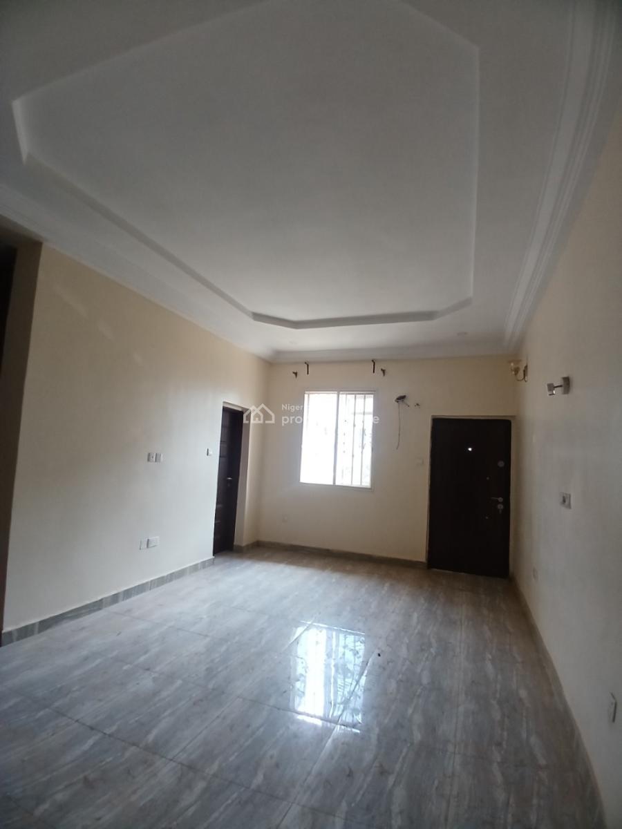 Well Renovated 4 Bedroom Terrace Duplex, Guzape Abuja Diplomatic Zone, Guzape District, Abuja, Terraced Duplex for Rent