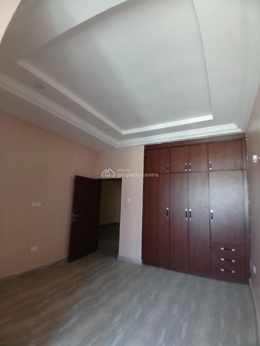Well Renovated 4 Bedroom Terrace Duplex, Guzape Abuja Diplomatic Zone, Guzape District, Abuja, Terraced Duplex for Rent