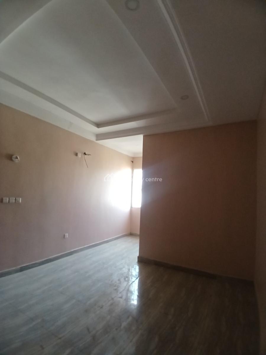 Well Renovated 4 Bedroom Terrace Duplex, Guzape Abuja Diplomatic Zone, Guzape District, Abuja, Terraced Duplex for Rent