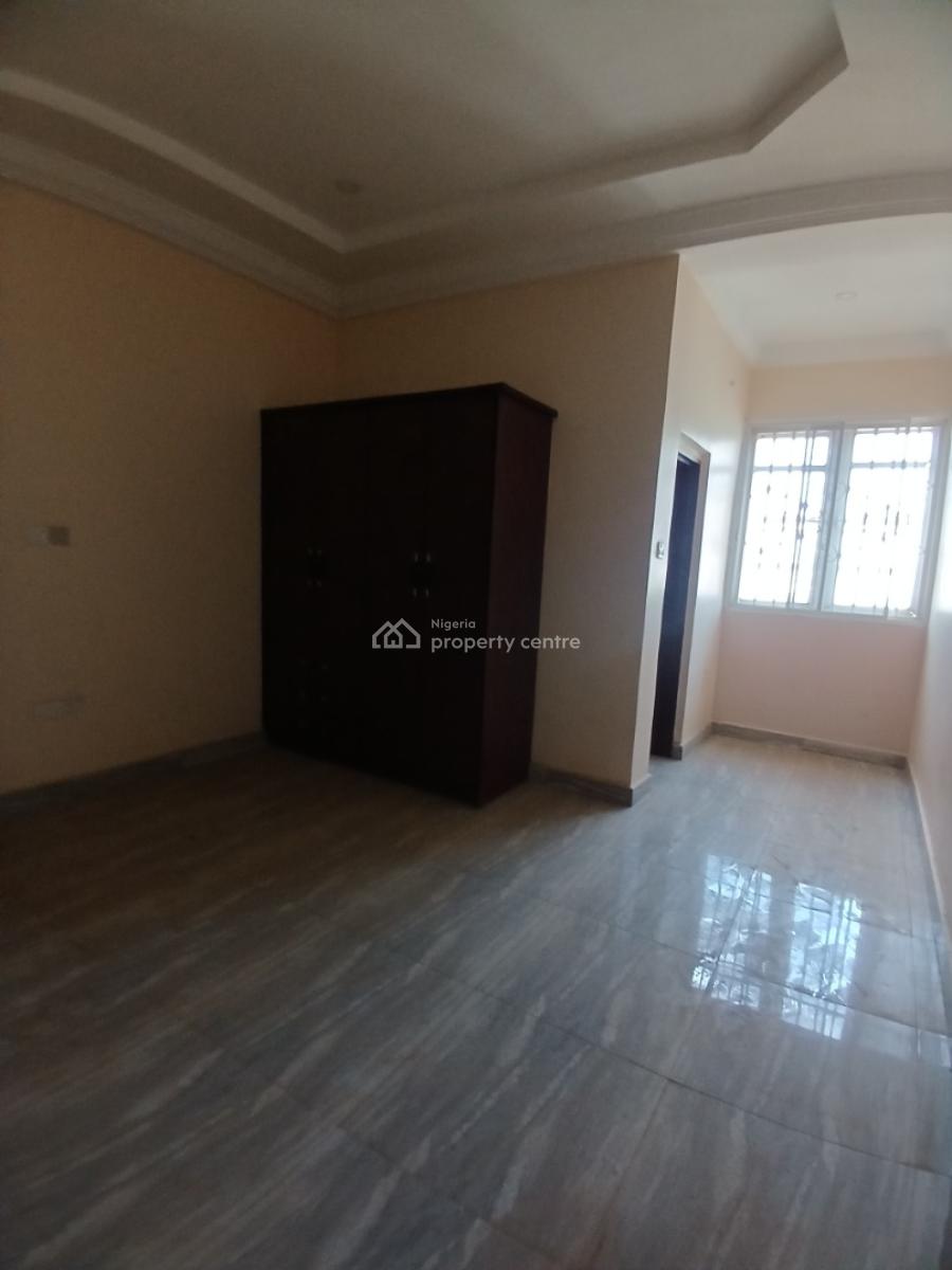 Well Renovated 4 Bedroom Terrace Duplex, Guzape Abuja Diplomatic Zone, Guzape District, Abuja, Terraced Duplex for Rent