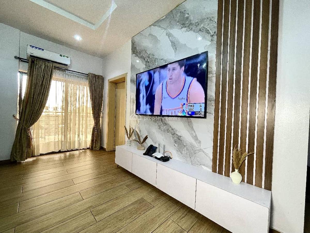 Luxury 2 Bedroom Apartment with Snooker, Swimming Pool and Tennis Boar, Lekki Phase 1, Lekki, Lagos, Flat / Apartment Short Let