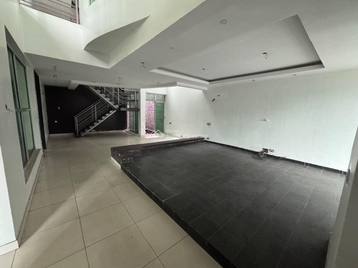 a 4 Bedroom Semi Detached Duplex in Lekki Right Side., Lekki Right Side., Lekki Phase 1, Lekki, Lagos, Semi-detached Duplex for Sale