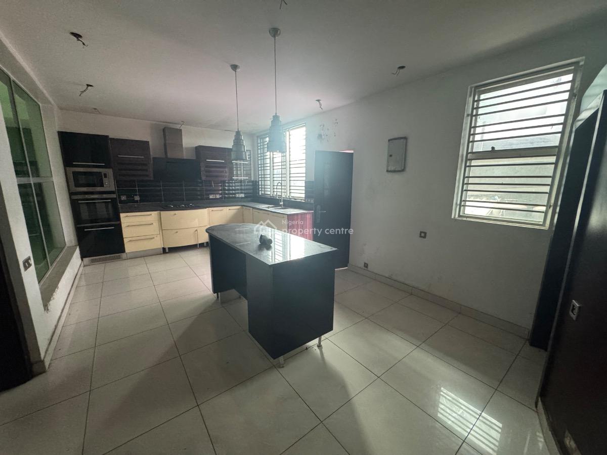 a 4 Bedroom Semi Detached Duplex in Lekki Right Side., Lekki Right Side., Lekki Phase 1, Lekki, Lagos, Semi-detached Duplex for Sale