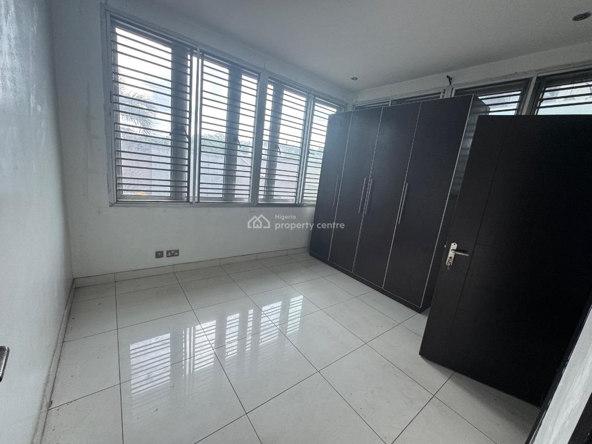 a 4 Bedroom Semi Detached Duplex in Lekki Right Side., Lekki Right Side., Lekki Phase 1, Lekki, Lagos, Semi-detached Duplex for Sale