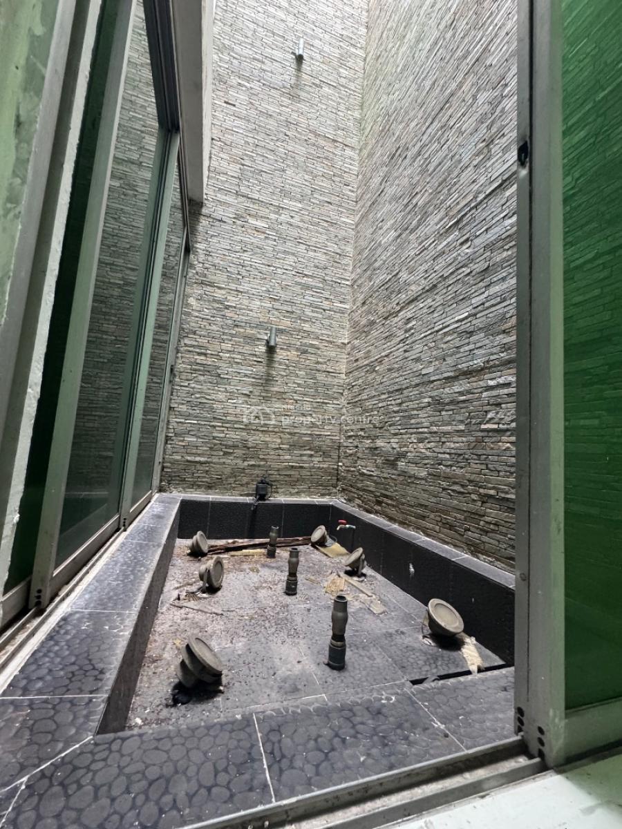 a 4 Bedroom Semi Detached Duplex in Lekki Right Side., Lekki Right Side., Lekki Phase 1, Lekki, Lagos, Semi-detached Duplex for Sale