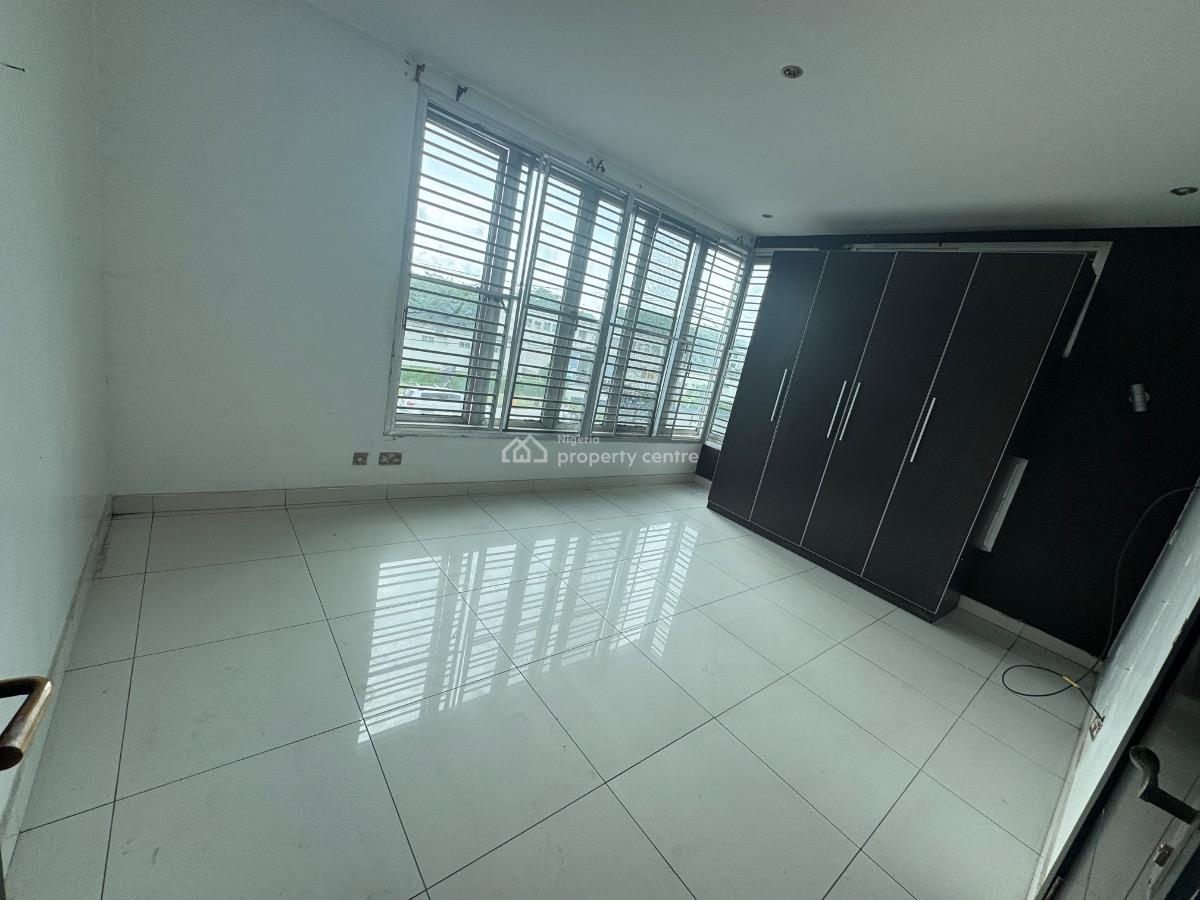 a 4 Bedroom Semi Detached Duplex in Lekki Right Side., Lekki Right Side., Lekki Phase 1, Lekki, Lagos, Semi-detached Duplex for Sale