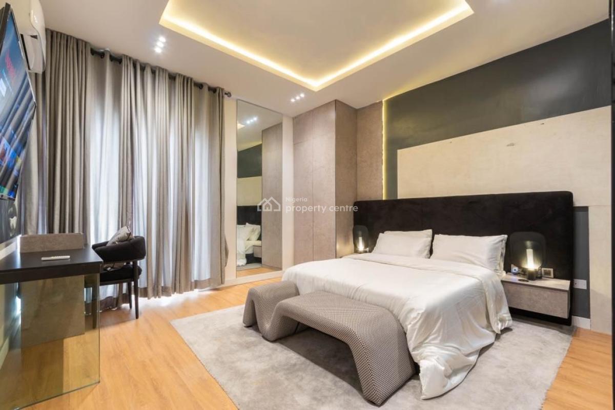 Luxury 3 Bedroom Apartment with Snooker, Swimming Pool and Tennis Boar, Lekki Phase 1, Lekki, Lagos, Flat / Apartment Short Let