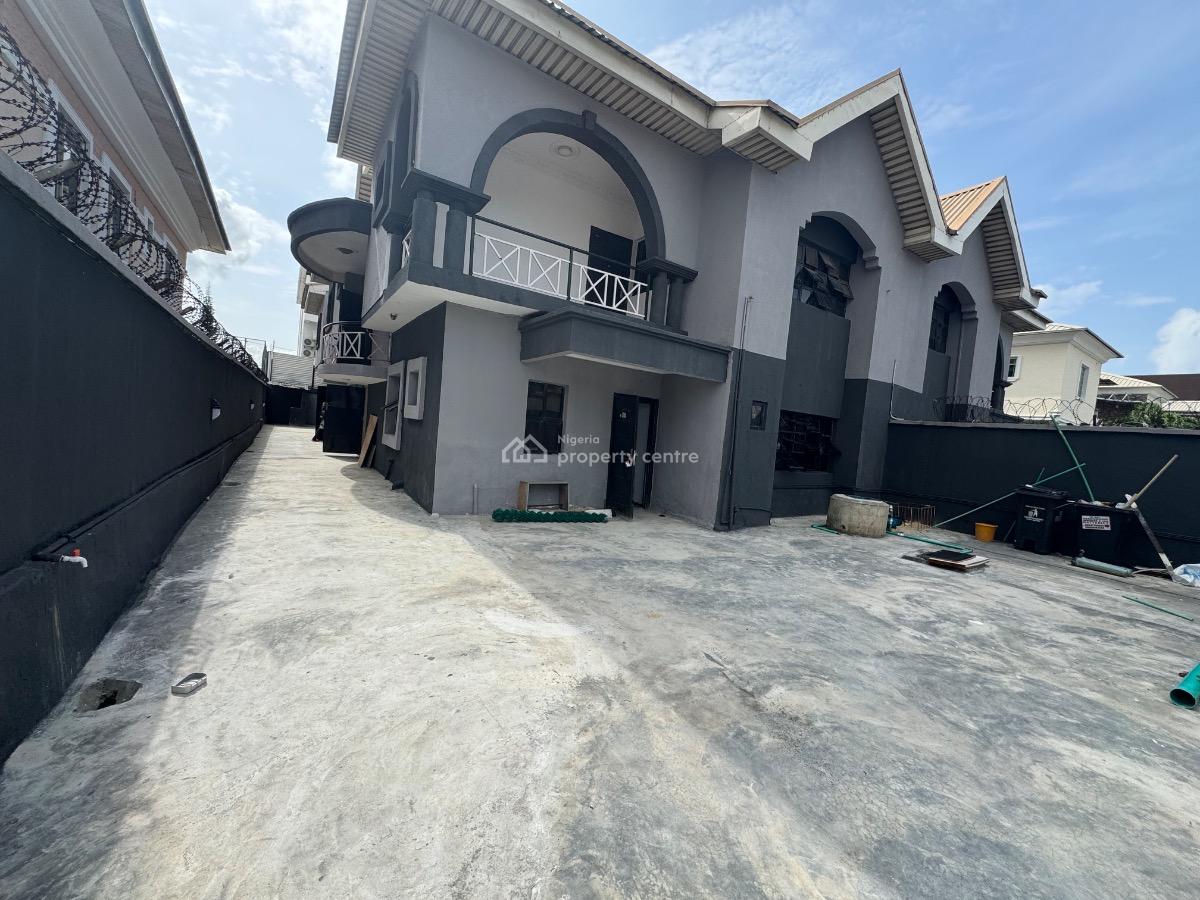 a Self Serviced 1 Bedroom Flat, Lekki Phase 1, Lekki, Lagos, Mini Flat (room and Parlour) for Rent