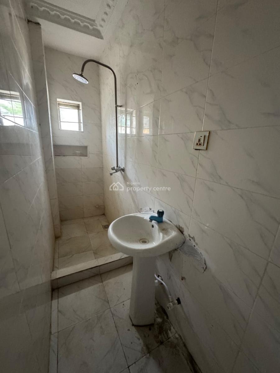a Self Serviced 1 Bedroom Flat, Lekki Phase 1, Lekki, Lagos, Mini Flat (room and Parlour) for Rent