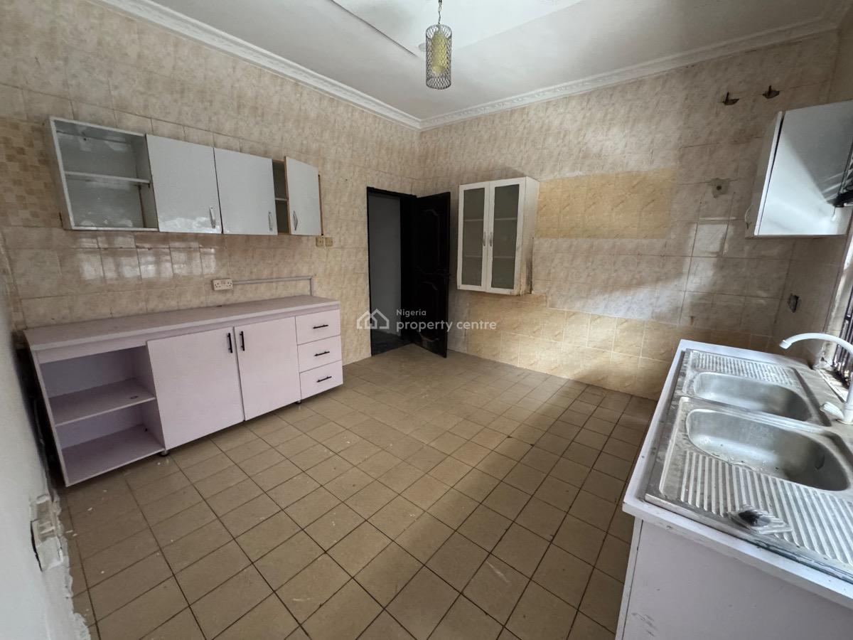 a Self Serviced 1 Bedroom Flat, Lekki Phase 1, Lekki, Lagos, Mini Flat (room and Parlour) for Rent