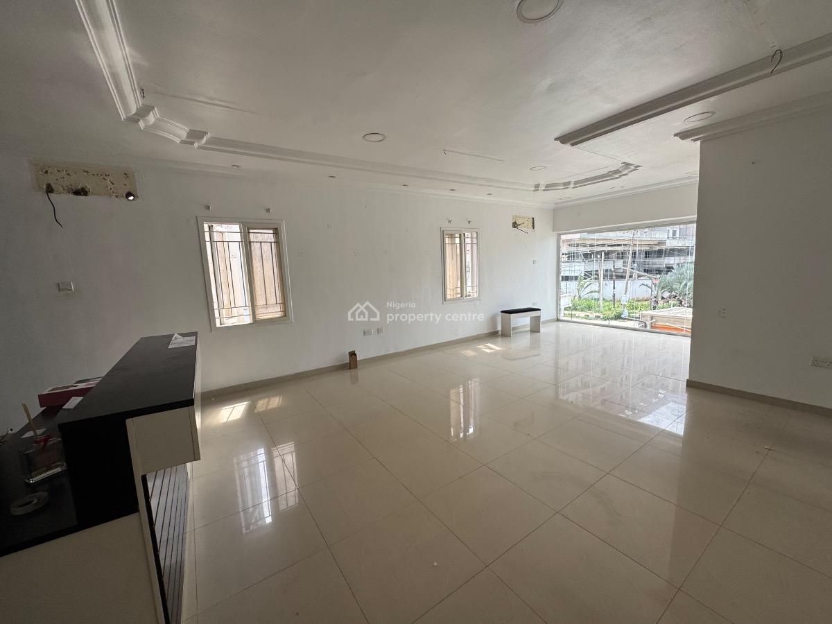 a Shop Space of 85sqm Facing a Busy Road in Lekki Phase 1., Lekki Phase 1., Lekki Phase 1, Lekki, Lagos, Shop for Rent