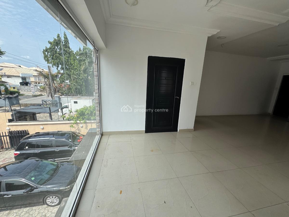 a Shop Space of 85sqm Facing a Busy Road in Lekki Phase 1., Lekki Phase 1., Lekki Phase 1, Lekki, Lagos, Shop for Rent