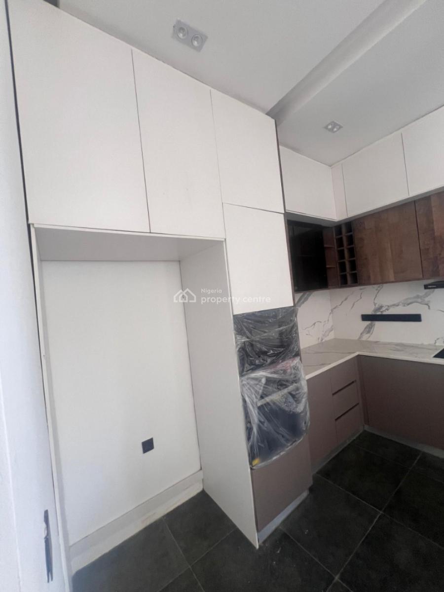 4 Bedroom Semi-detached Duplex with Bq, Lekki Phase 1, Lekki, Lagos, Semi-detached Duplex for Sale