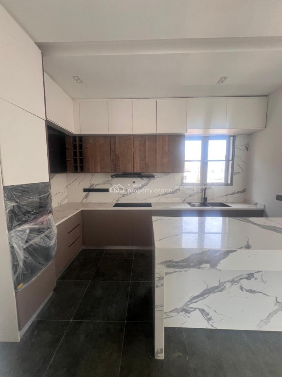 4 Bedroom Semi-detached Duplex with Bq, Lekki Phase 1, Lekki, Lagos, Semi-detached Duplex for Sale