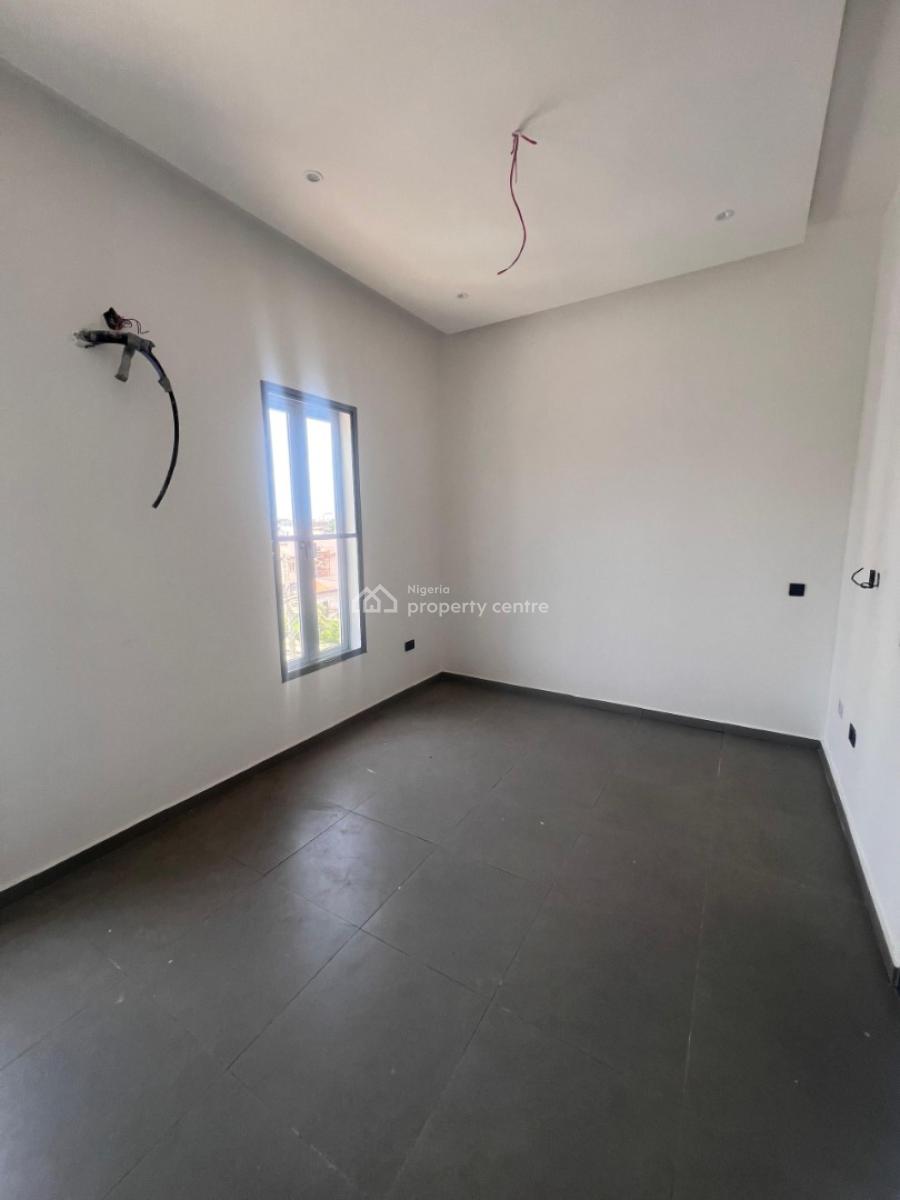 4 Bedroom Semi-detached Duplex with Bq, Lekki Phase 1, Lekki, Lagos, Semi-detached Duplex for Sale