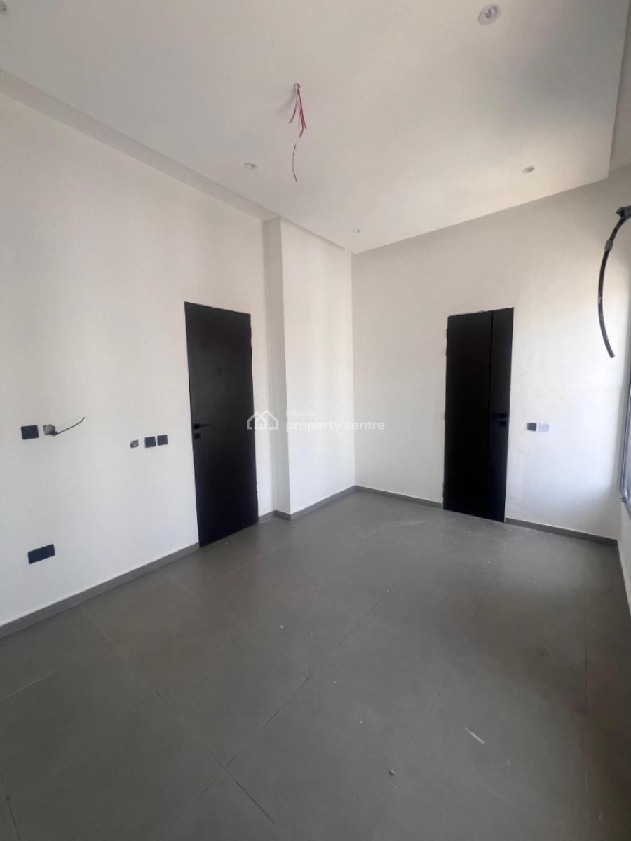 4 Bedroom Semi-detached Duplex with Bq, Lekki Phase 1, Lekki, Lagos, Semi-detached Duplex for Sale