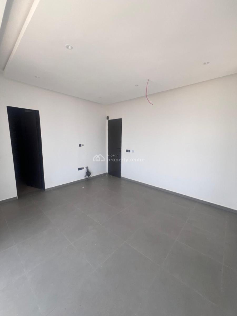 4 Bedroom Semi-detached Duplex with Bq, Lekki Phase 1, Lekki, Lagos, Semi-detached Duplex for Sale