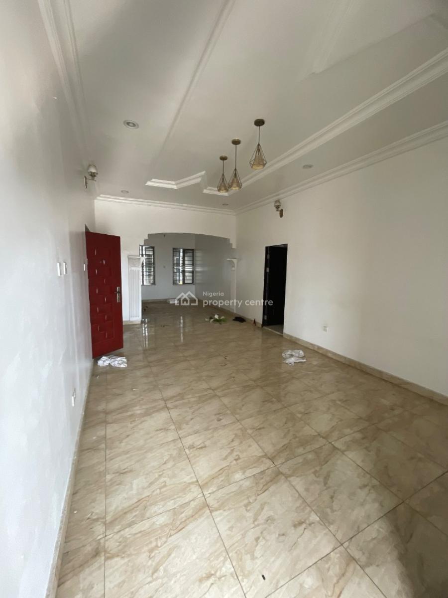 Very Spacious Beautiful 2 Bed Upstairs in a Fine Compound, Ado, Ado, Ajah, Lagos, House for Rent