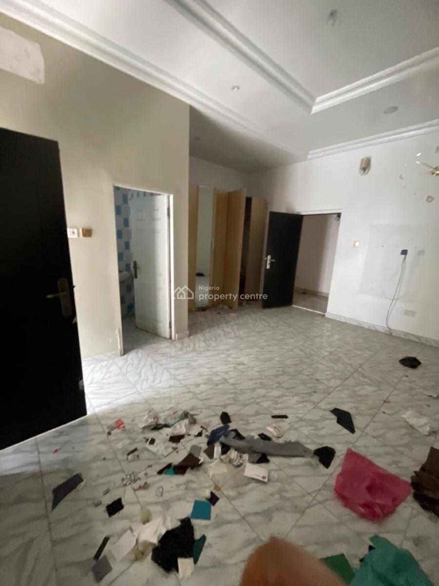 Very Spacious Beautiful 2 Bed Upstairs in a Fine Compound, Ado, Ado, Ajah, Lagos, House for Rent