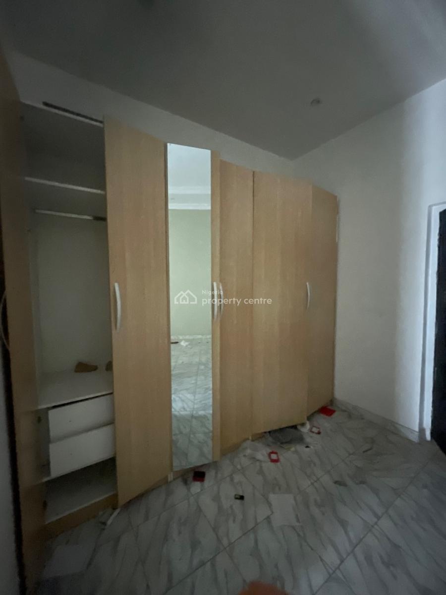 Very Spacious Beautiful 2 Bed Upstairs in a Fine Compound, Ado, Ado, Ajah, Lagos, House for Rent