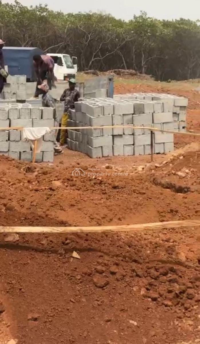 Distress Estate Plot in Gwarinpa Main Off 3rd Avenue, Off 3rd Avenue, Gwarinpa, Abuja, Residential Land for Sale