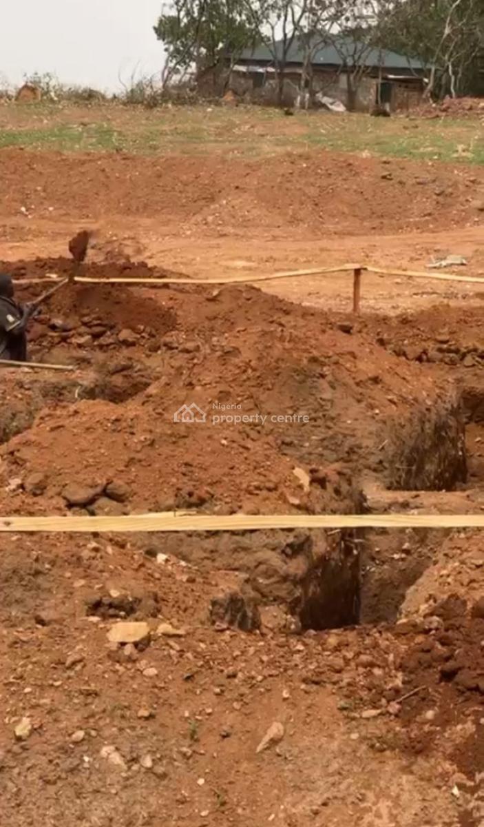 Distress Estate Plot in Gwarinpa Main Off 3rd Avenue, Off 3rd Avenue, Gwarinpa, Abuja, Residential Land for Sale