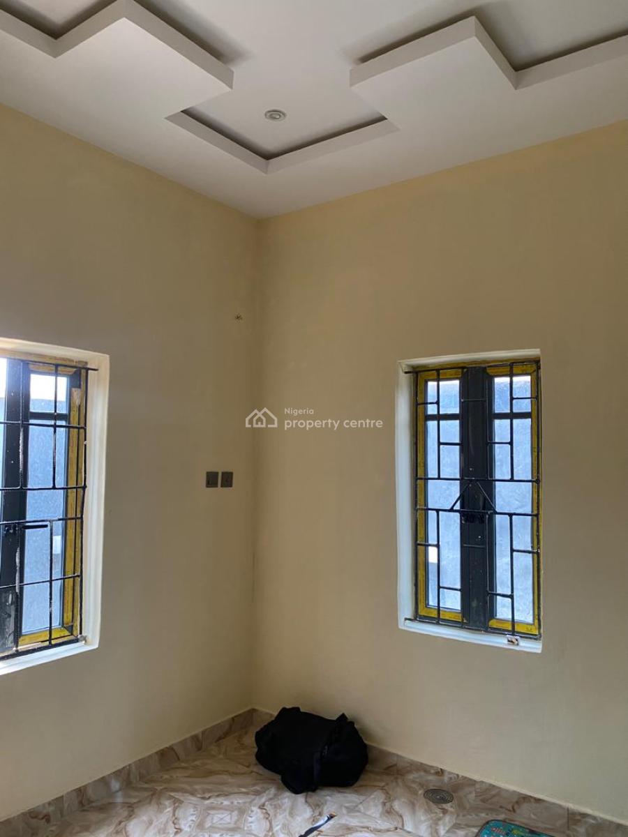 3 Bedrooms Semi Detached Bungalow, Abraham Adesanya Estate, Ajah, Lagos, Semi-detached Bungalow for Rent