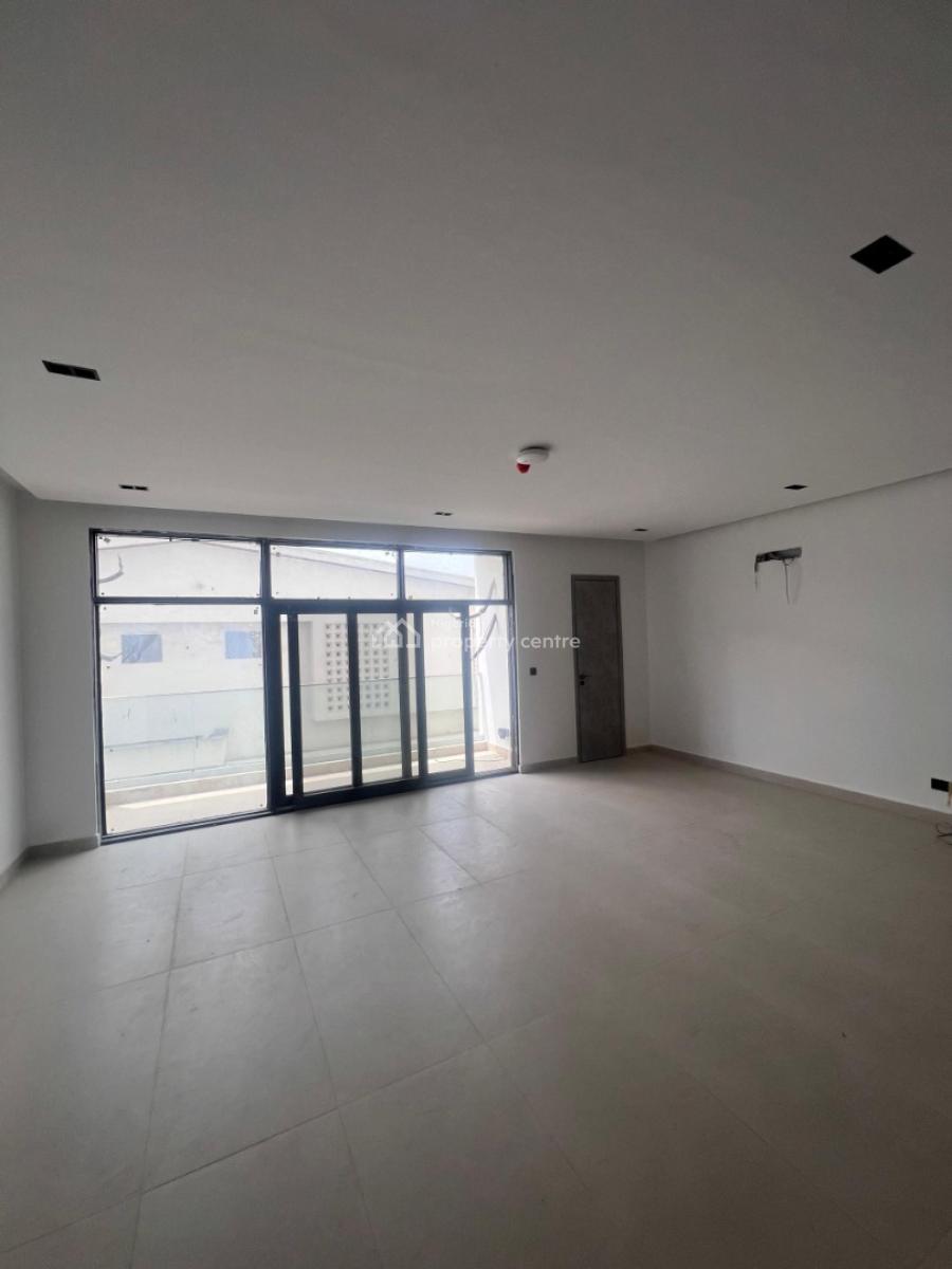 3 Bedroom Apartment Available, Lekki Phase 1, Lekki, Lagos, Block of Flats for Sale