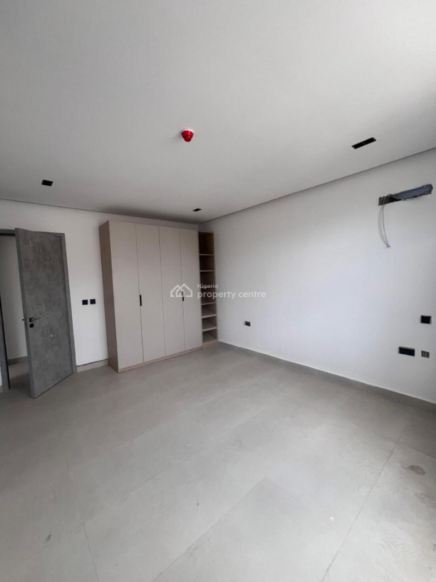 3 Bedroom Apartment Available, Lekki Phase 1, Lekki, Lagos, Block of Flats for Sale