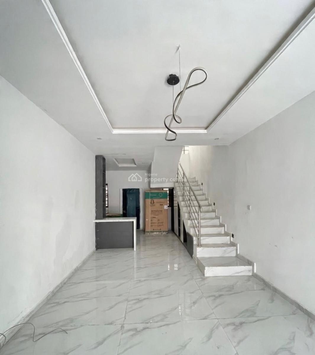 Lovely 4 Bedroom Terrace Duplex with Swimming Pool and Bq, Lekki Phase 1, Lekki Phase 1, Lekki, Lagos, Terraced Duplex for Sale