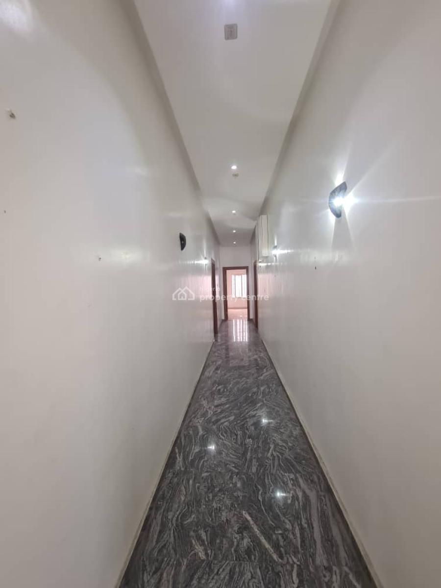 a Decently Used 5bedroom Detached Duplex with 2rooms Bq, Off Fola Osibo, Lekki Phase 1, Lekki, Lagos, Detached Duplex for Rent