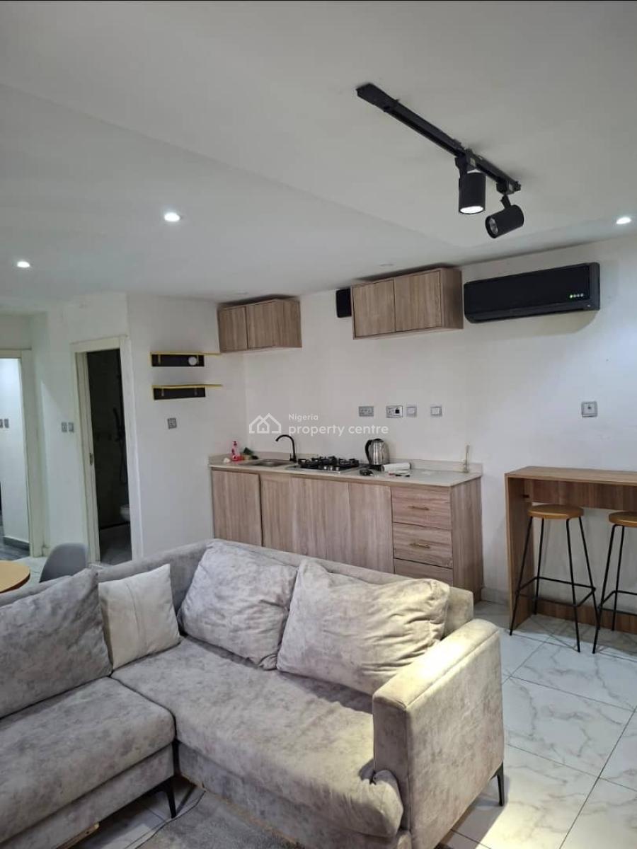 Fully Serviced 1 Bedroom Apartment, By Petrocam Fuel Station Lekki Right, Lekki Phase 1, Lekki, Lagos, Mini Flat (room and Parlour) for Rent