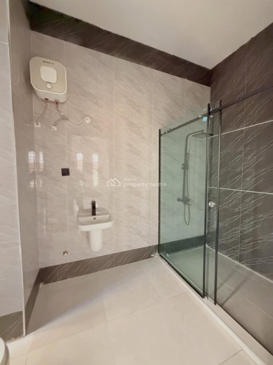 Luxury Spacious 5 Bedroom Fully Detached Duplex with Pool, Ikota, Lekki, Lagos, Detached Duplex for Sale