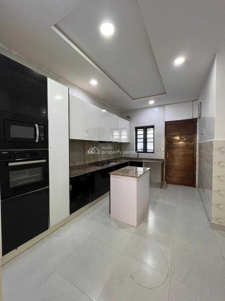 Executive 4-bedroom Semi-detached Duplex with Bq in Prime Ikate, Ikate, Lekki, Lagos, Semi-detached Duplex for Rent