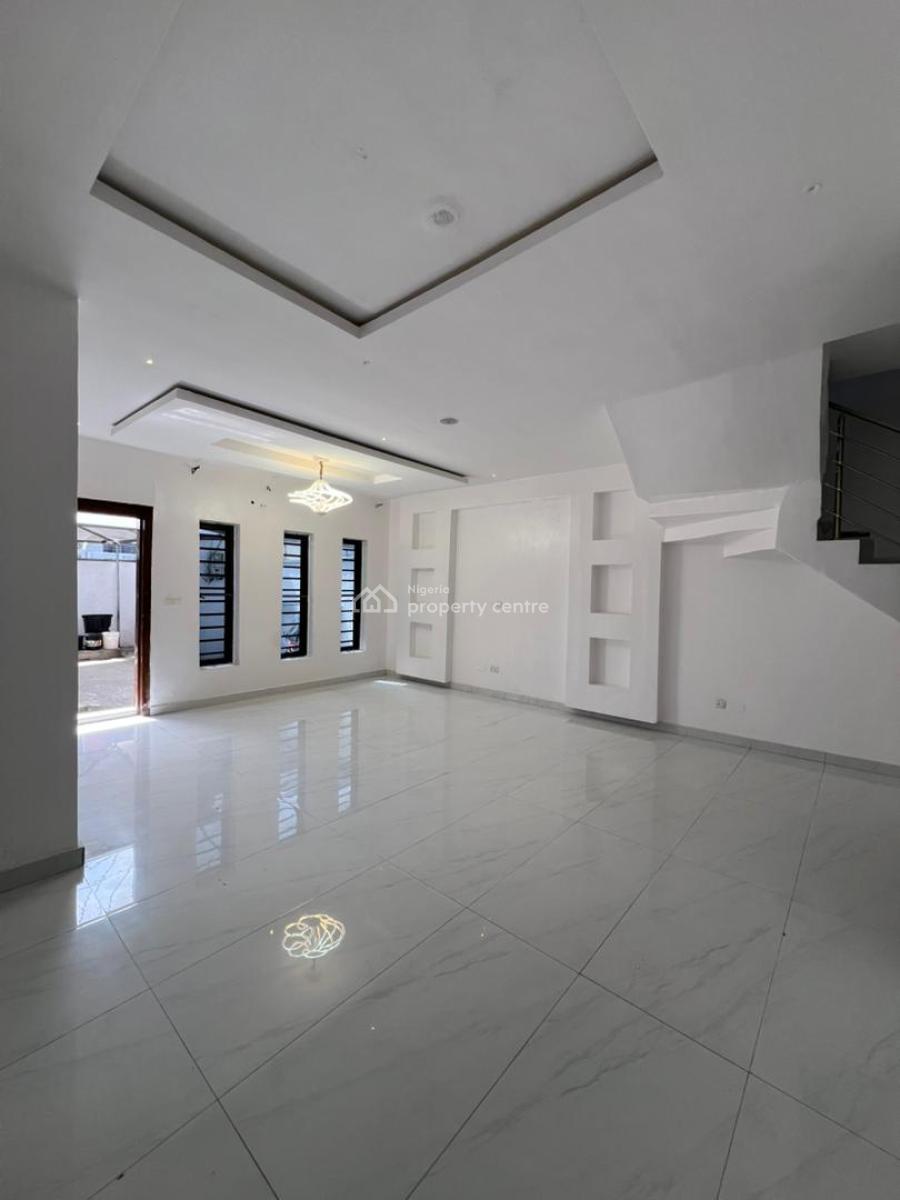 Executive 4-bedroom Semi-detached Duplex with Bq in Prime Ikate, Ikate, Lekki, Lagos, Semi-detached Duplex for Rent