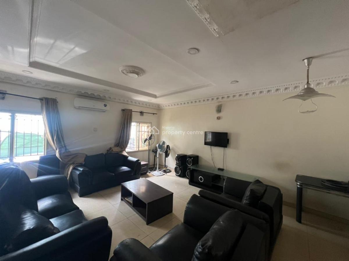 4 Bedrooms Terrace Duplex with Bq, Chevron, Lekki, Lagos, Terraced Duplex for Sale