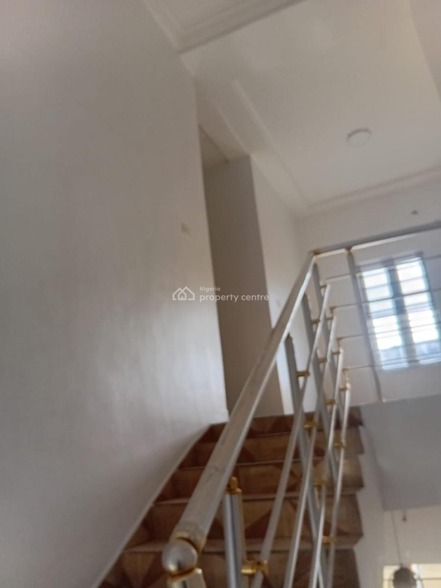 Self Seevice 4bedroom Semi Detached Duplex, Ologolo Lekki, Ologolo, Lekki, Lagos, Semi-detached Duplex for Rent