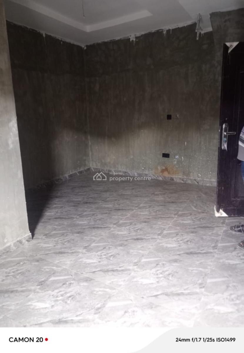 Newly Built Modern Miniflat with Tiles, Kitchen Cab, Running Wat, Yaba, Yaba, Lagos, Mini Flat (room and Parlour) for Rent