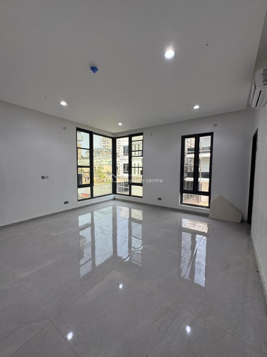 Luxury 6-bedroom Fully Detached Duplex + 2 Bqs, Communal Pool & Gym, Ikoyi, Lagos, Detached Duplex for Sale