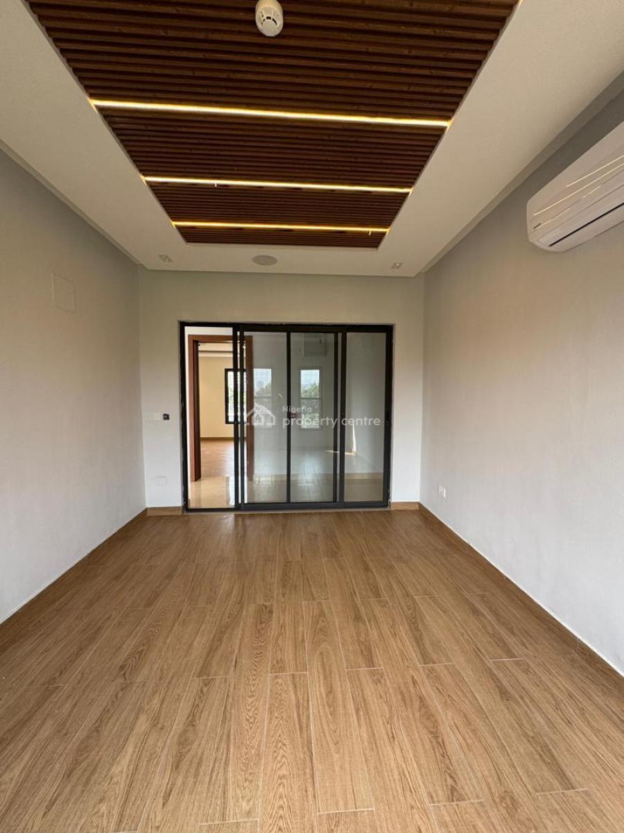 Luxury 6-bedroom Fully Detached Duplex + 2 Bqs, Elevator, Home Office, Banana Island, Ikoyi, Lagos, Detached Duplex for Sale