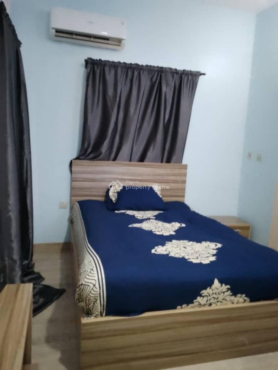 Luxury 4bedroom, Ikota, Lekki, Lagos, Semi-detached Duplex for Rent