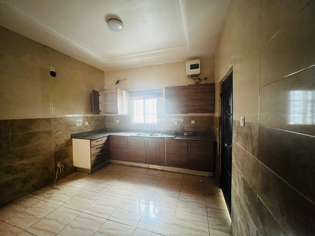 3 Bedroom Flat, Ikota Estate Lekki, Ikota, Lekki, Lagos, Flat / Apartment for Rent